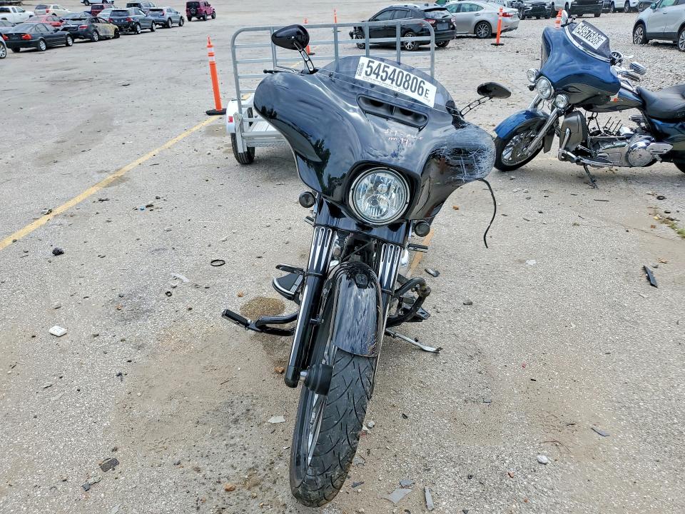 2017 Harley-davidson Flhxs მანქანა იყიდება აუქციონზე, vin: 1HD1KRC19HB652489, აუქციონის ნომერი: 54540806