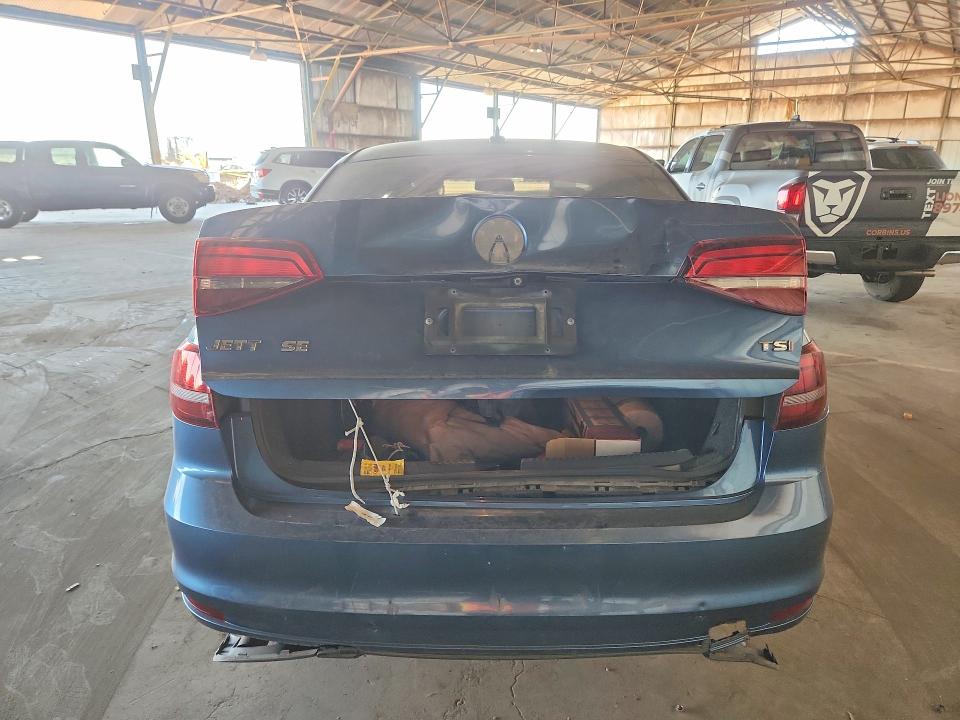 52910476 :رقم المزاد ، 3VWD67AJ2GM316195 vin ، 2016 Volkswagen Jetta مزاد بيع