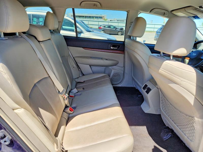 Продаж на аукціоні авто 2014 Subaru Outback, vin: 4S4BRBKC4E3283263, номер лоту: 53350296