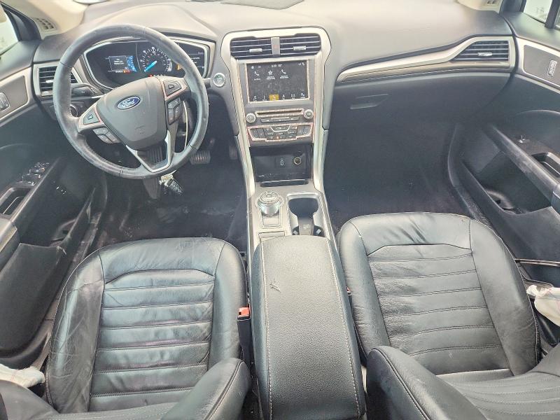 52428406 :رقم المزاد ، 3FA6P0LU0HR266866 vin ، 2017 Ford Fusion مزاد بيع