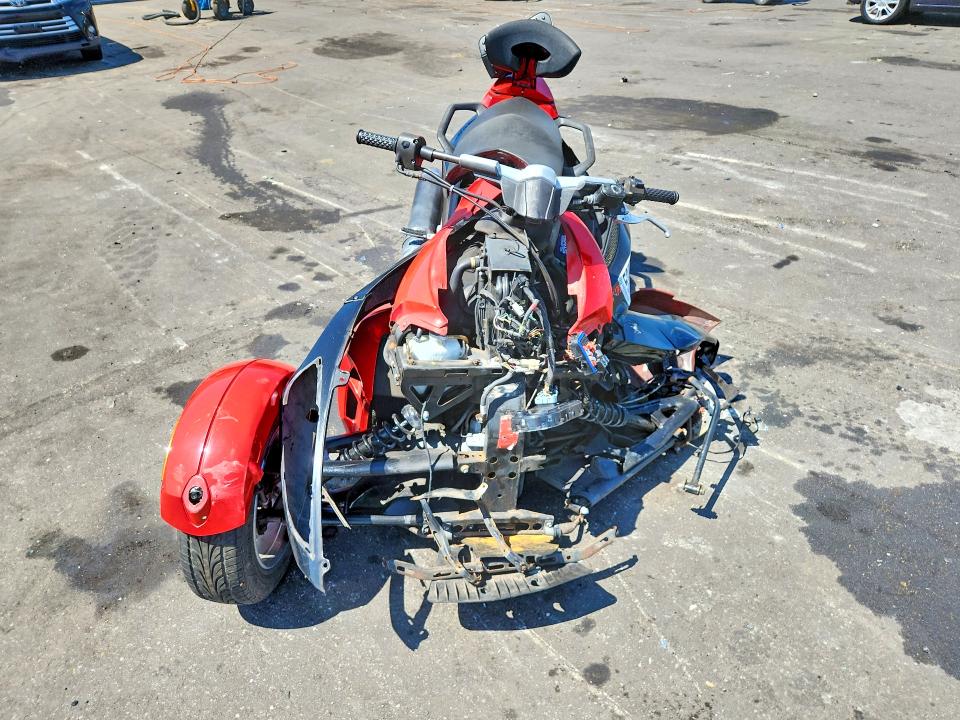 53971876 :رقم المزاد ، 2BXJAHA189V000197 vin ، 2009 Can-am Spyder Roadster مزاد بيع