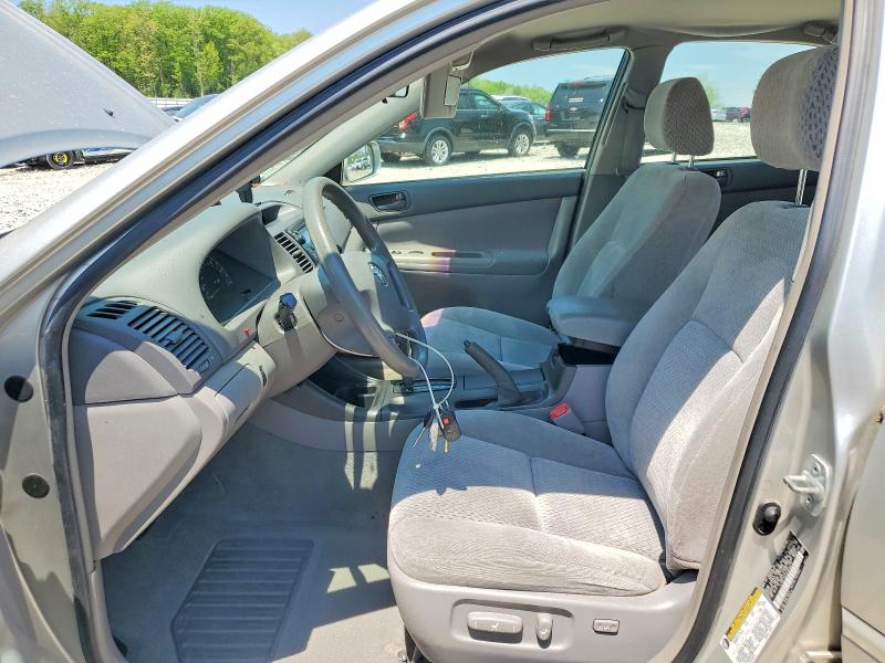 53405716 :رقم المزاد ، 4T1BE32KX4U826276 vin ، 2004 Toyota Camry مزاد بيع