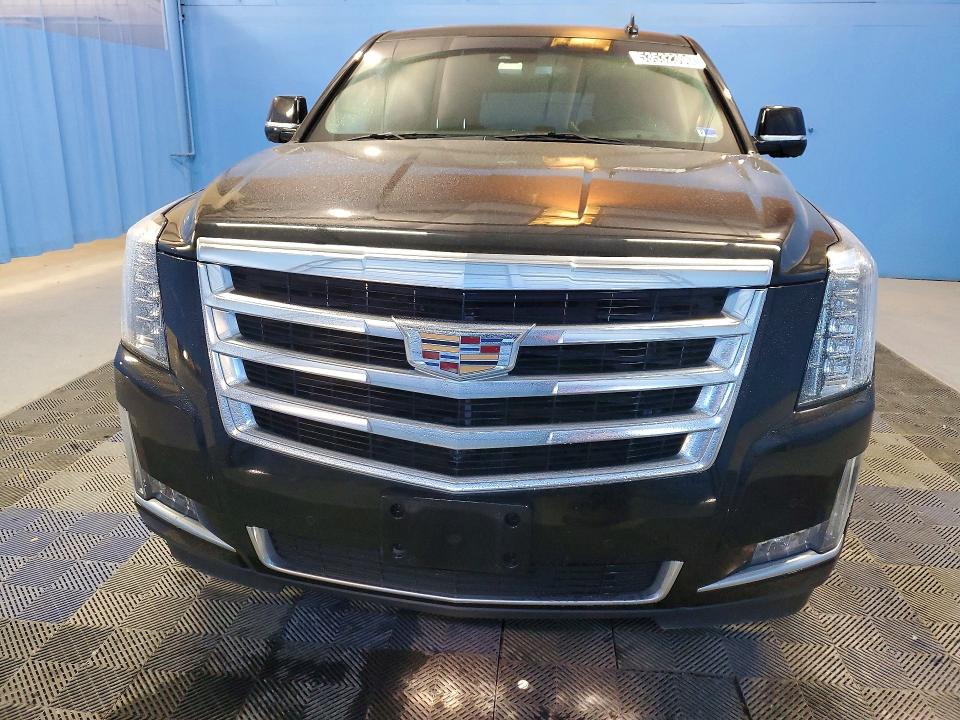 2017 Cadillac Escalade მანქანა იყიდება აუქციონზე, vin: 1GYS4BKJ1HR197227, აუქციონის ნომერი: 53532396