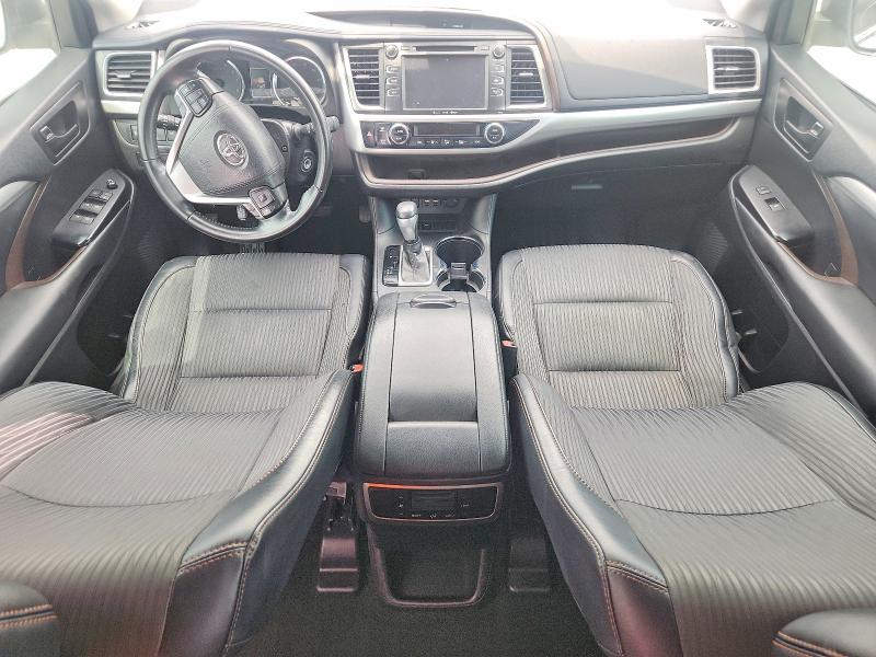 2019 Toyota Highlander მანქანა იყიდება აუქციონზე, vin: 5TDZZRFH0KS311636, აუქციონის ნომერი: 54260886