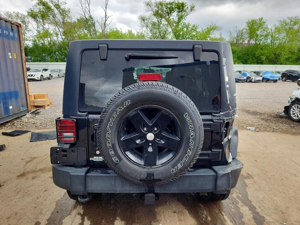 54231866 :رقم المزاد ، 1C4HJWDG3FL774910 vin ، 2015 Jeep Wrangler Unlimited مزاد بيع