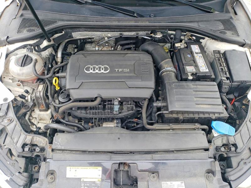 Продаж на аукціоні авто 2017 Audi A3, vin: WAUB8GFF1H1072642, номер лоту: 53702456