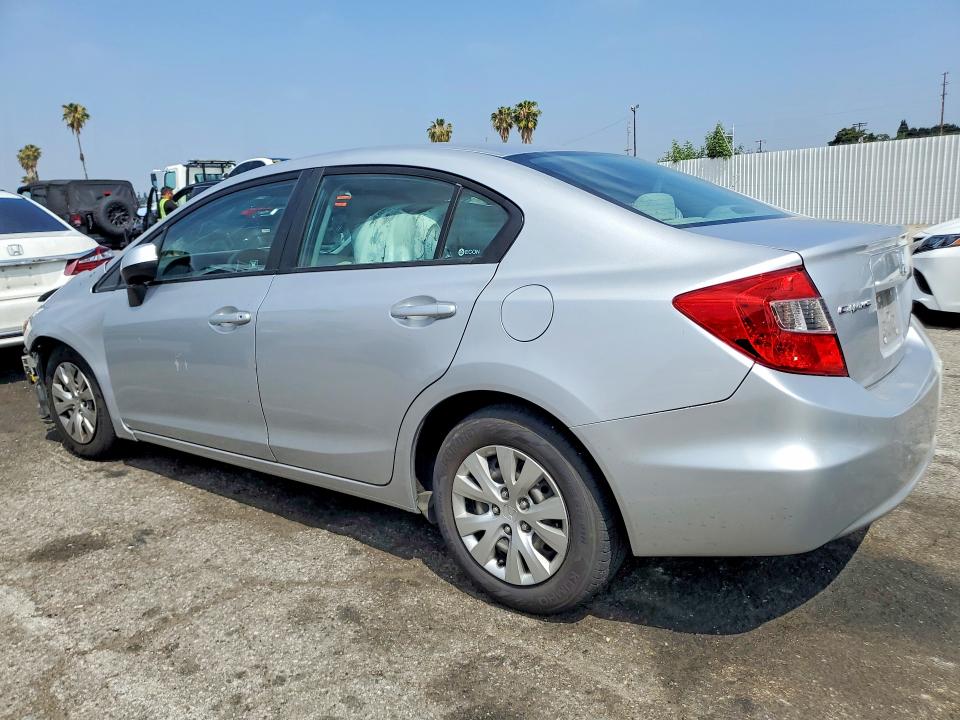 Продажа на аукционе авто 2012 Honda Civic, vin: 2HGFB2F56CH590242, номер лота: 51894716