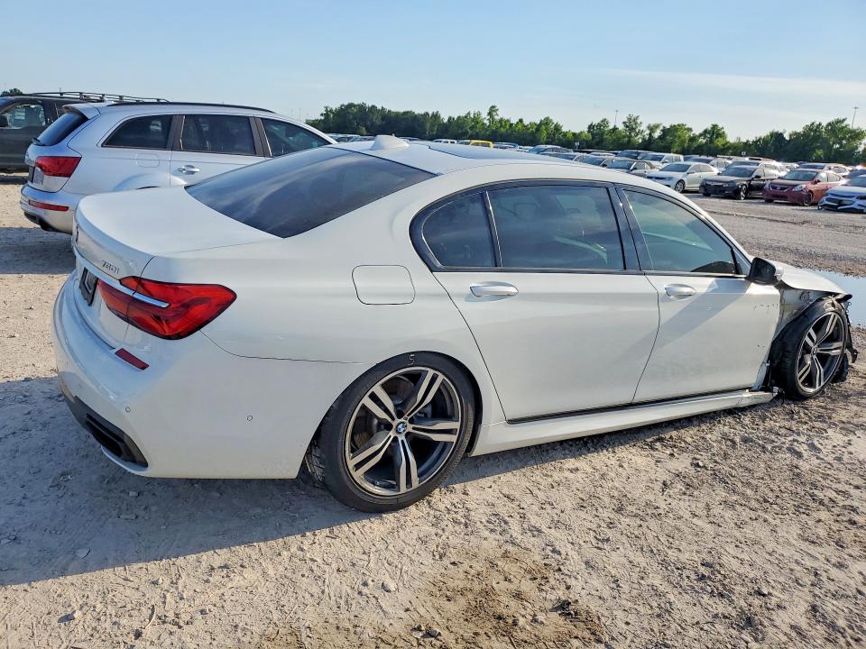 53557336 :رقم المزاد ، WBA7F0C5XKGM25723 vin ، 2019 Bmw 750 مزاد بيع