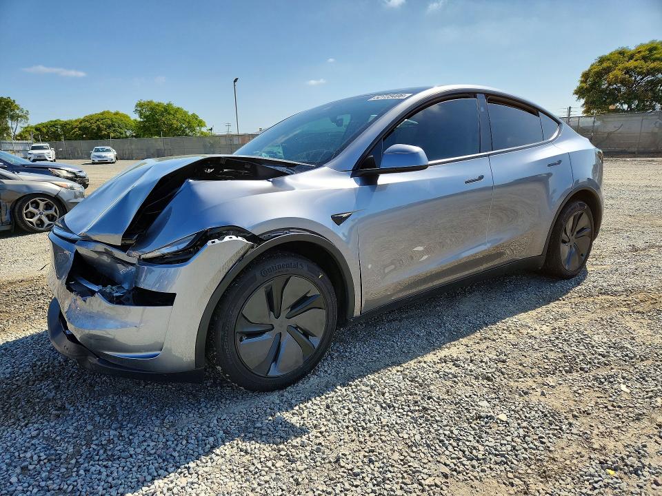 Auction sale of the 2026 Tesla Model Y, vin: 7SAYGDED0TF431612, lot number: 52723406