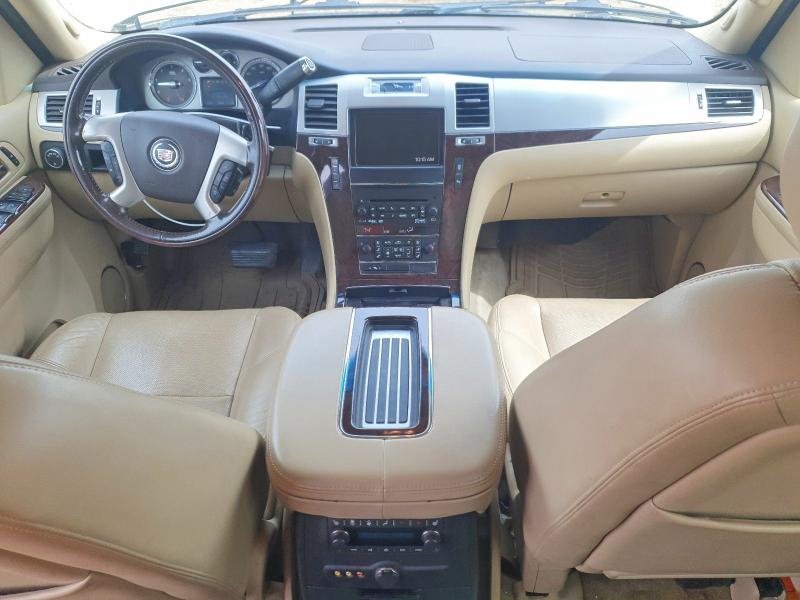 2012 Cadillac Escalade მანქანა იყიდება აუქციონზე, vin: 1GYS4BEF8CR142970, აუქციონის ნომერი: 54432146