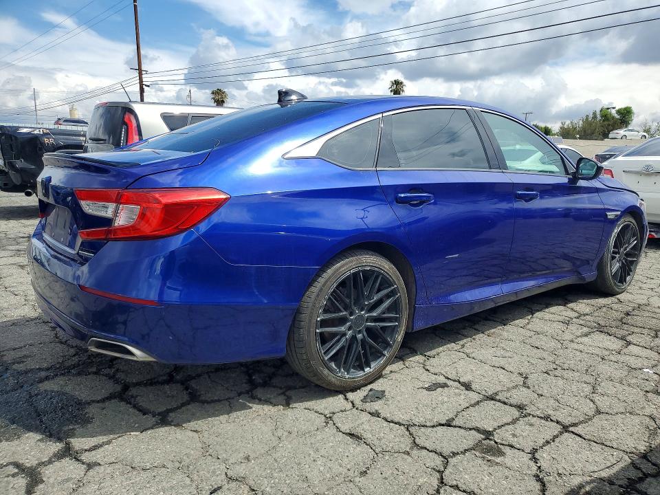 Продажа на аукционе авто 2021 Honda Accord, vin: 1HGCV1F49MA086070, номер лота: 51861976