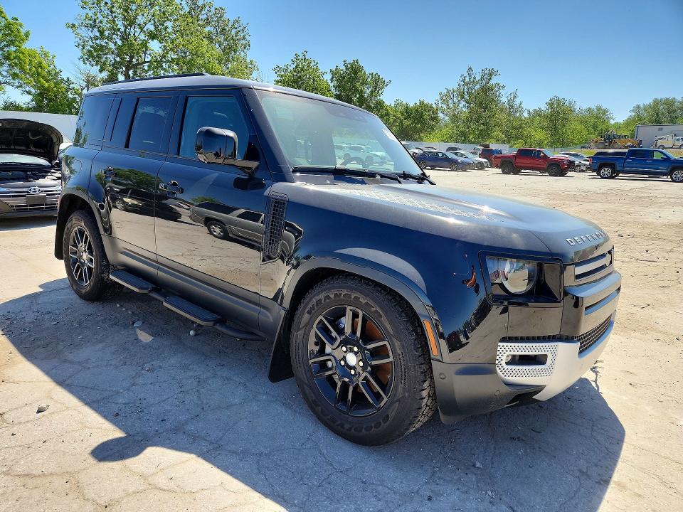 Продаж на аукціоні авто 2025 Land Rover Defender, vin: SALEJ7EX4S2403738, номер лоту: 52909956