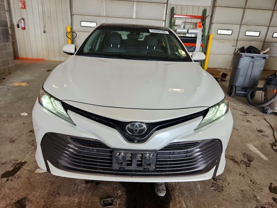 Aukcja sprzedaży 2018 Toyota Camry, vin: 4T1B11HK0JU017243, numer aukcji: 54068386