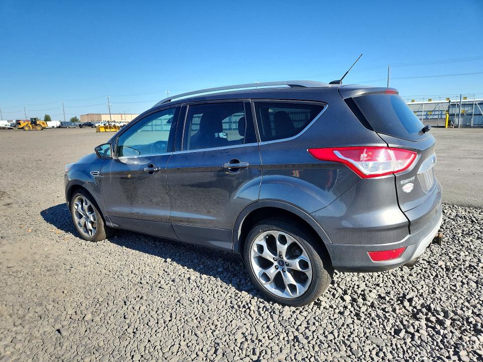 2015 Ford Escape მანქანა იყიდება აუქციონზე, vin: 1FMCU9J99FUC07423, აუქციონის ნომერი: 52363436