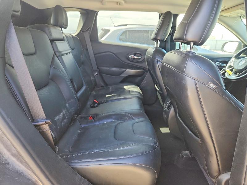 52326596 :رقم المزاد ، 1C4PJMDXXKD335353 vin ، 2019 Jeep Cherokee مزاد بيع