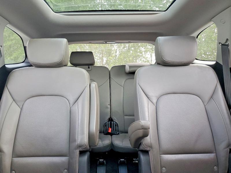 Продаж на аукціоні авто 2017 Hyundai Santa Fe, vin: KM8SRDHF1HU250250, номер лоту: 53664066