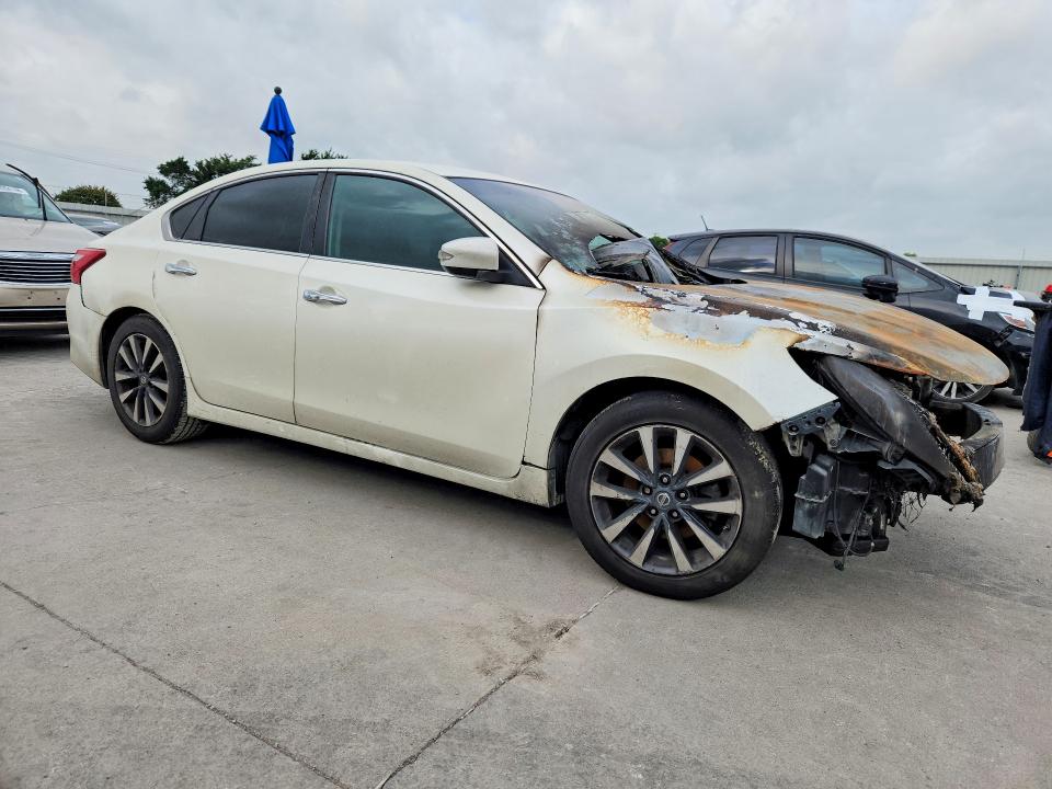 Продаж на аукціоні авто 2016 Nissan Altima, vin: 1N4AL3AP9GC239585, номер лоту: 54091616