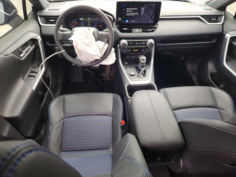Продажа на аукционе авто 2025 Toyota Rav4, vin: JTME6RFV8SD576197, номер лота: 52550246