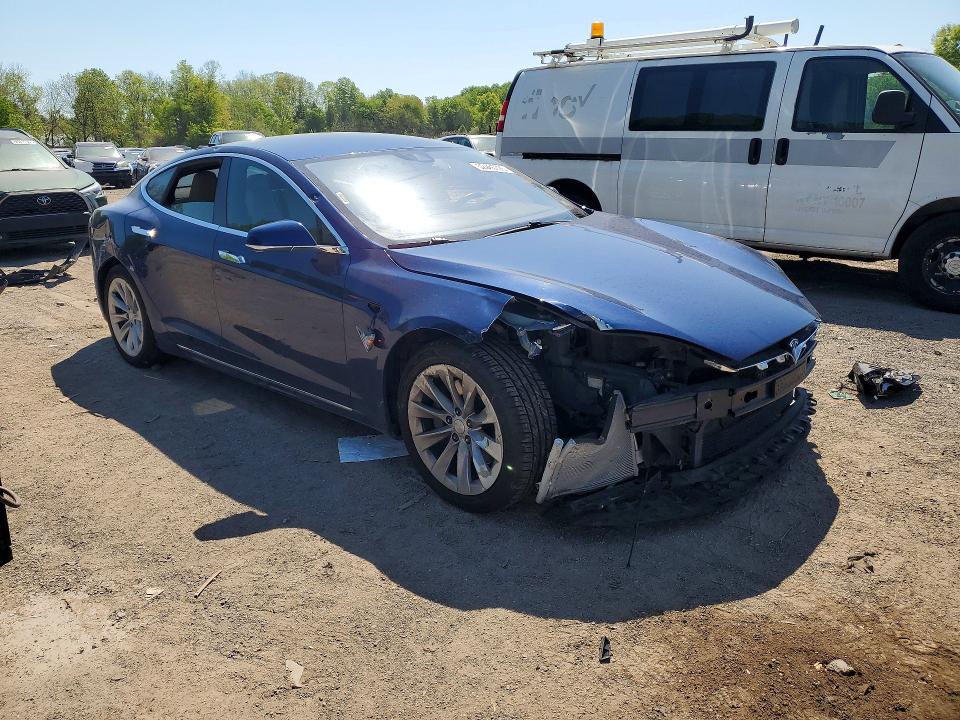 52465726 :رقم المزاد ، 5YJSA1E16GF162580 vin ، 2016 Tesla Model S مزاد بيع