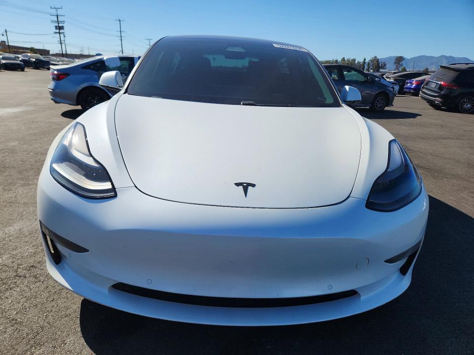 2021 Tesla Model 3 მანქანა იყიდება აუქციონზე, vin: 5YJ3E1EA6MF013638, აუქციონის ნომერი: 52885036