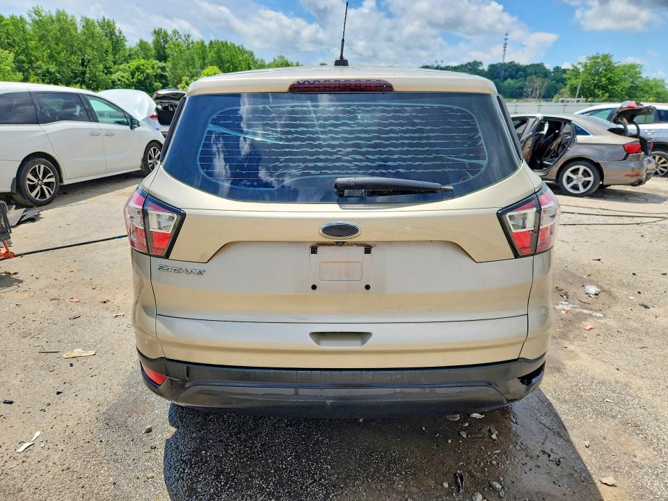 2017 Ford Escape მანქანა იყიდება აუქციონზე, vin: 1FMCU0F78HUC62919, აუქციონის ნომერი: 55023736