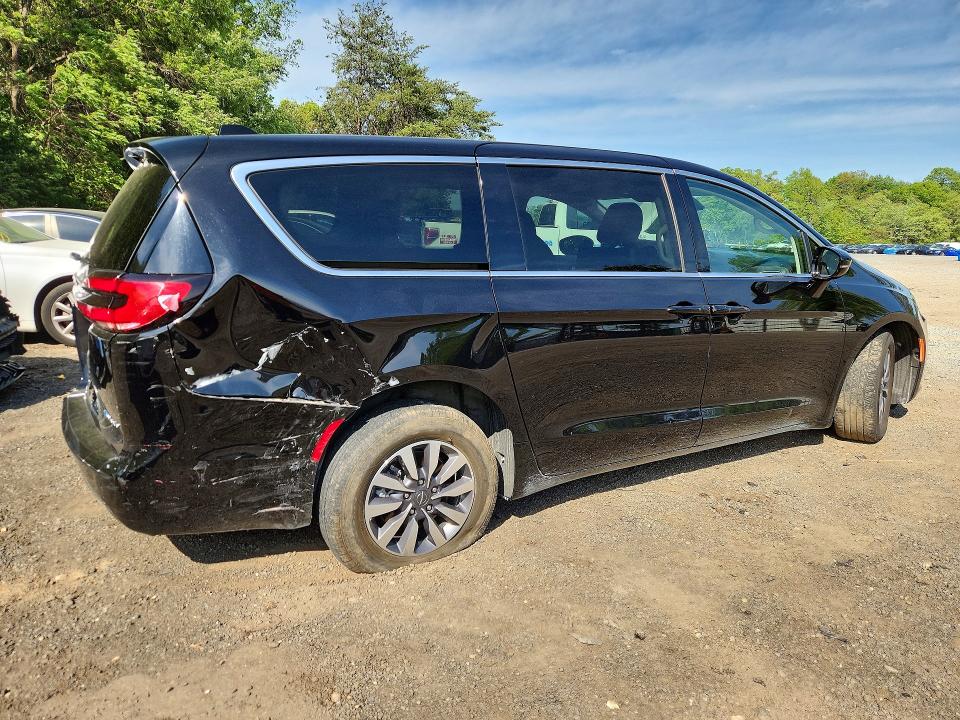 2024 Chrysler Pacifica მანქანა იყიდება აუქციონზე, vin: 2C4RC1S74RR127111, აუქციონის ნომერი: 52378576