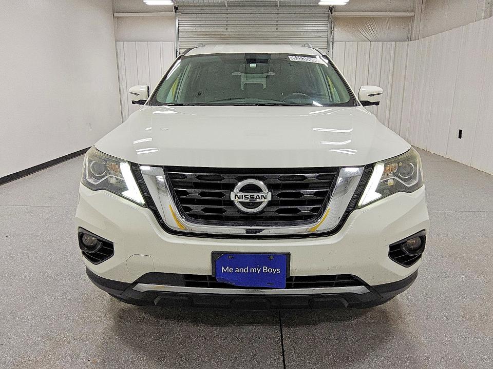 Продажа на аукционе авто 2017 Nissan Pathfinder, vin: 5N1DR2MN3HC630044, номер лота: 53235666