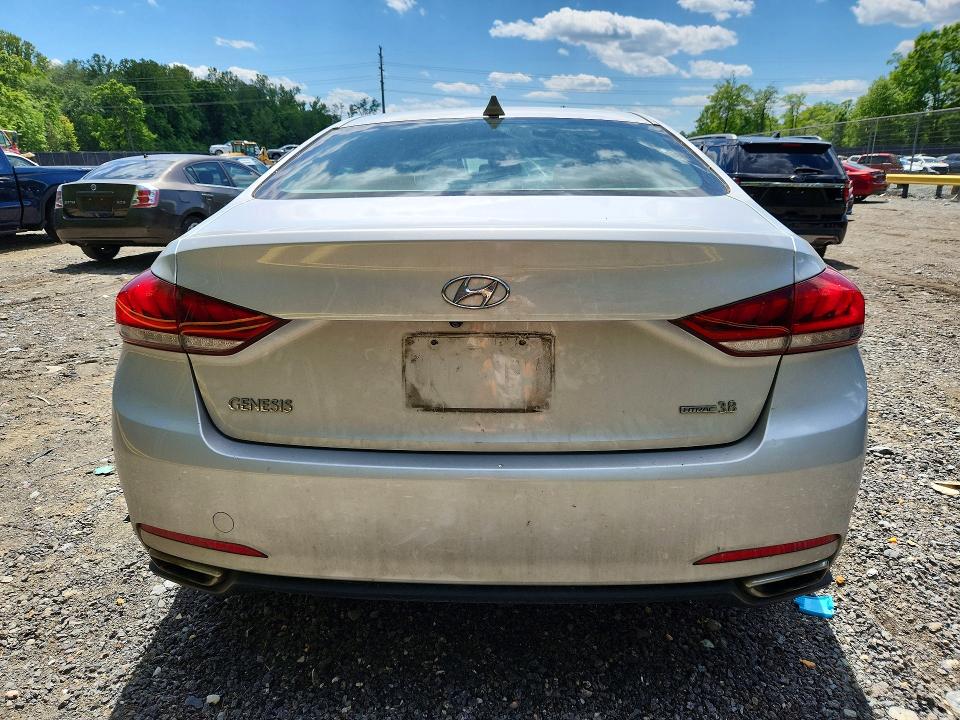Продажа на аукционе авто 2015 Hyundai Genesis, vin: KMHGN4JE8FU096393, номер лота: 52441246
