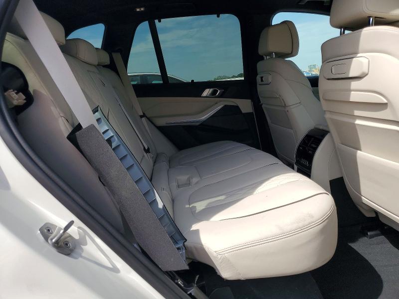 Продажа на аукционе авто 2024 Bmw X5, vin: 5UX23EU08R9S25684, номер лота: 53932886