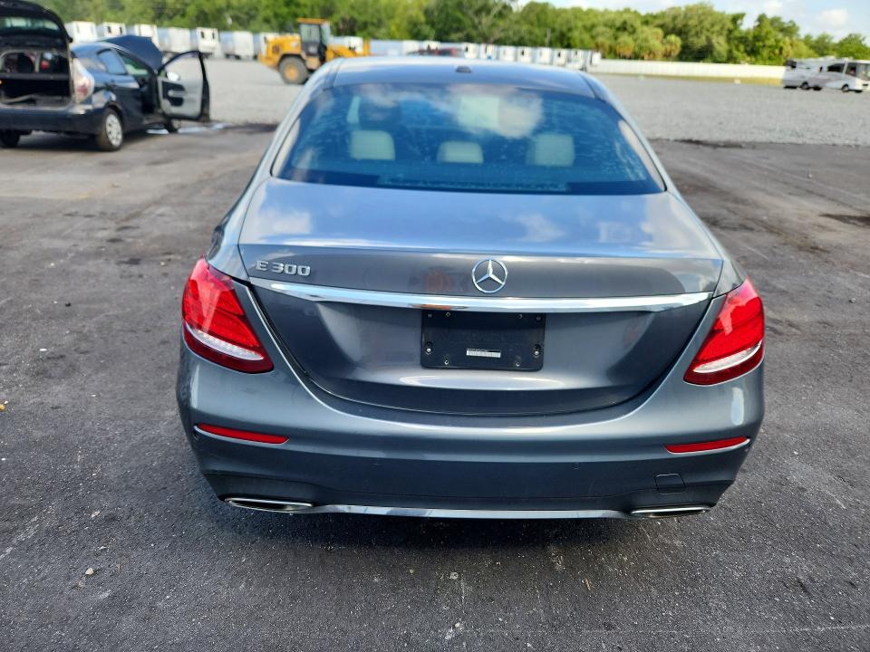 Продаж на аукціоні авто 2018 Mercedes-benz E, vin: WDDZF4JBXJA473581, номер лоту: 54689946