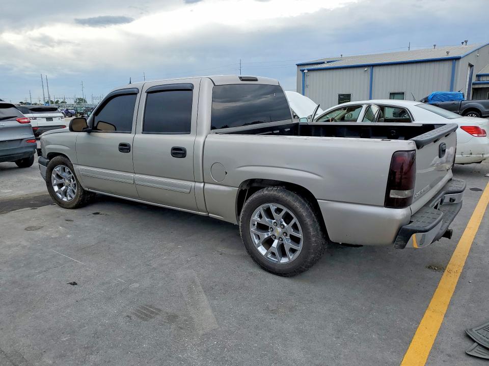 2005 Chevrolet Silverado მანქანა იყიდება აუქციონზე, vin: 2GCEC13T851229935, აუქციონის ნომერი: 53446406
