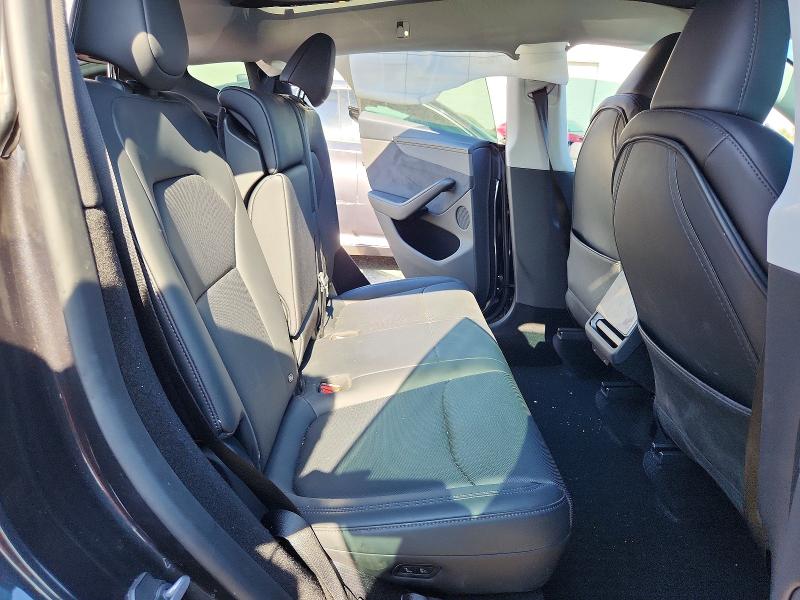 53578366 :رقم المزاد ، 7SAYGDED0TF415197 vin ، 2026 Tesla Model Y مزاد بيع