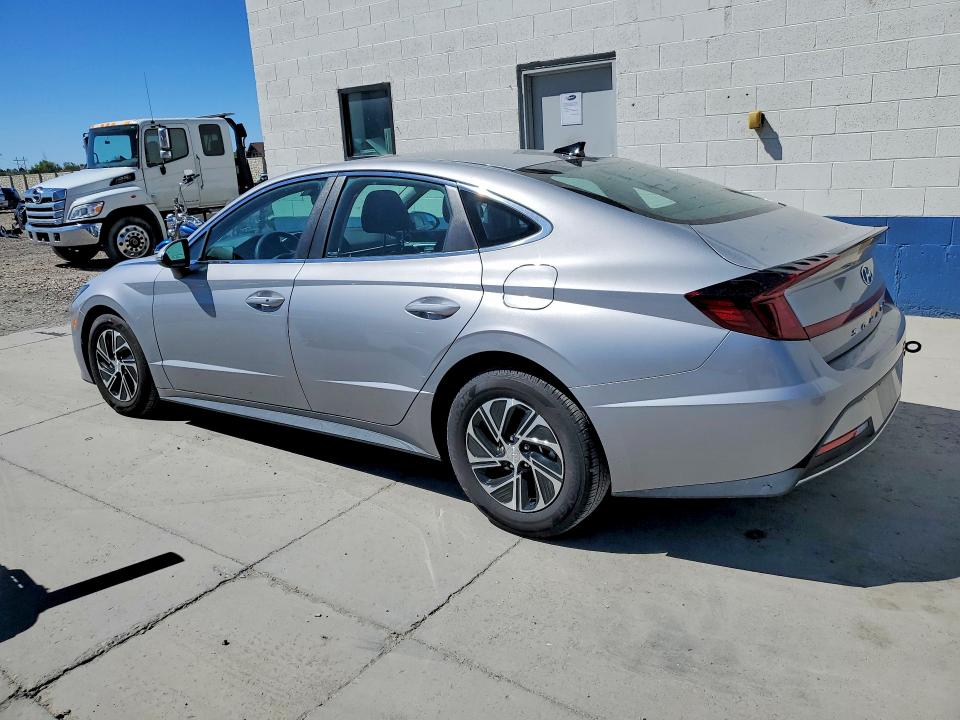 Продажа на аукционе авто 2023 Hyundai Sonata Hybrid, vin: KMHL24JJXPA078100, номер лота: 51551156