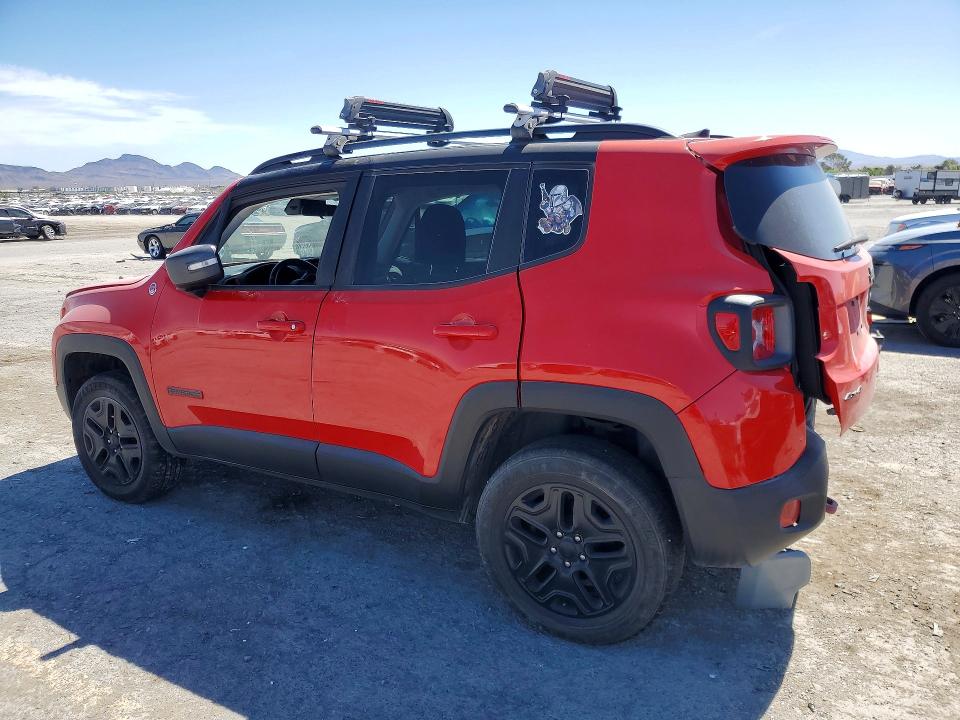 2018 Jeep Renegade მანქანა იყიდება აუქციონზე, vin: ZACCJBCB9JPG75473, აუქციონის ნომერი: 55178406