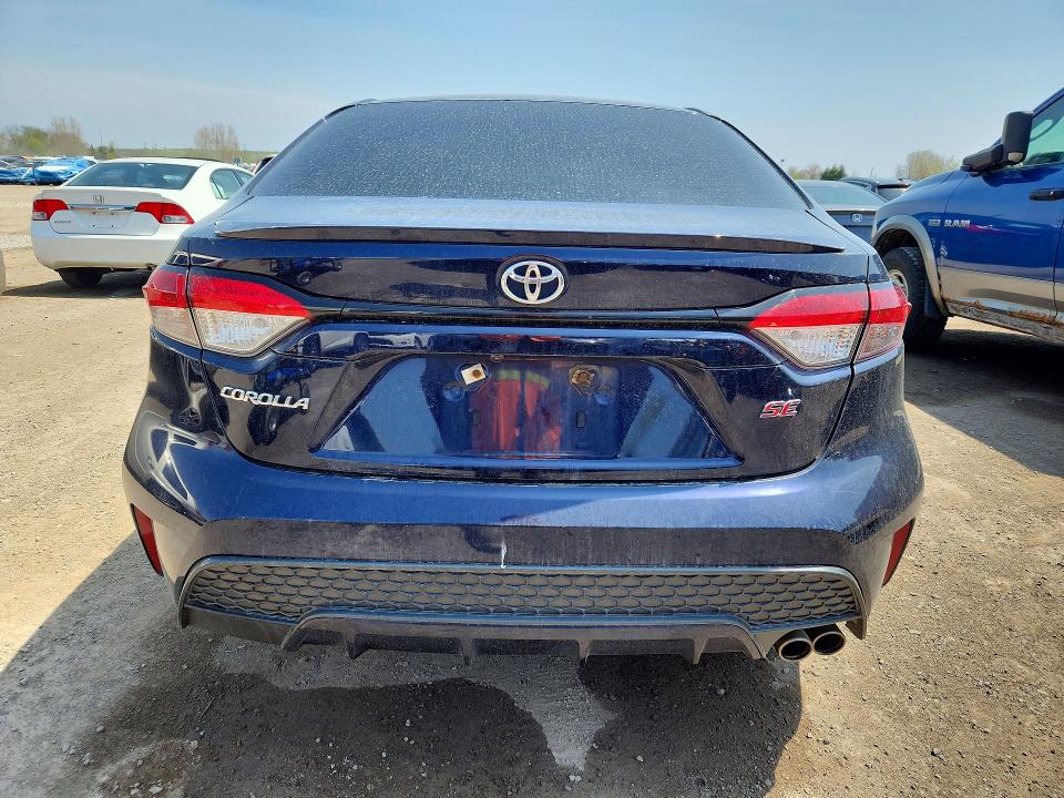 53817876 :رقم المزاد ، 5YFB4MBE1NP106189 vin ، 2022 Toyota Corolla مزاد بيع