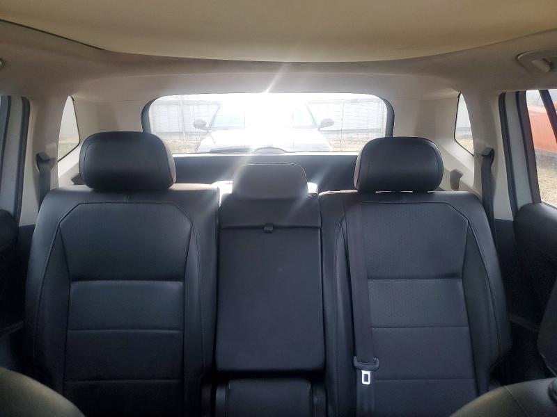 55001416 :رقم المزاد ، 3VV2B7AX1JM105265 vin ، 2018 Volkswagen Tiguan مزاد بيع