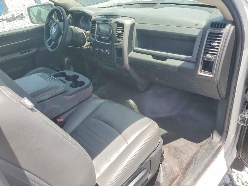 52497166 :رقم المزاد ، 3C6JR6DT8JG171360 vin ، 2018 Ram 1500 مزاد بيع