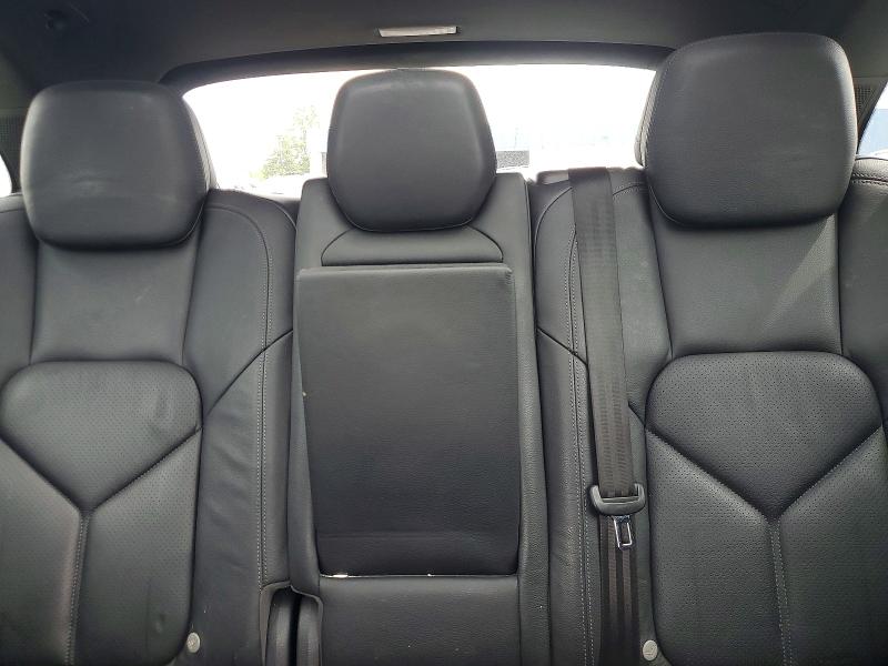 49586696 :رقم المزاد ، WP1AB2A24BLA53679 vin ، 2011 Porsche Cayenne مزاد بيع