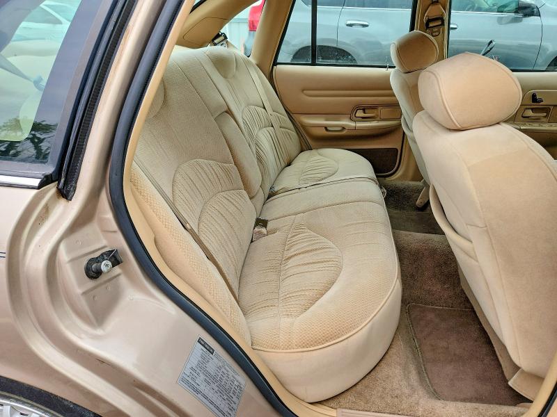 52448626 :رقم المزاد ، 2FALP74W0VX218356 vin ، 1997 Ford Crown Victoria مزاد بيع