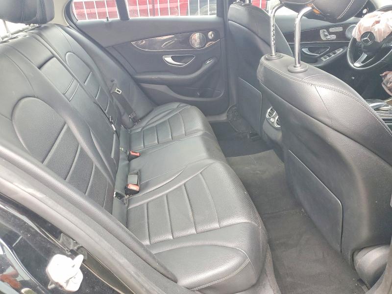 2015 Mercedes-benz C მანქანა იყიდება აუქციონზე, vin: 55SWF4KB2FU081333, აუქციონის ნომერი: 50751106
