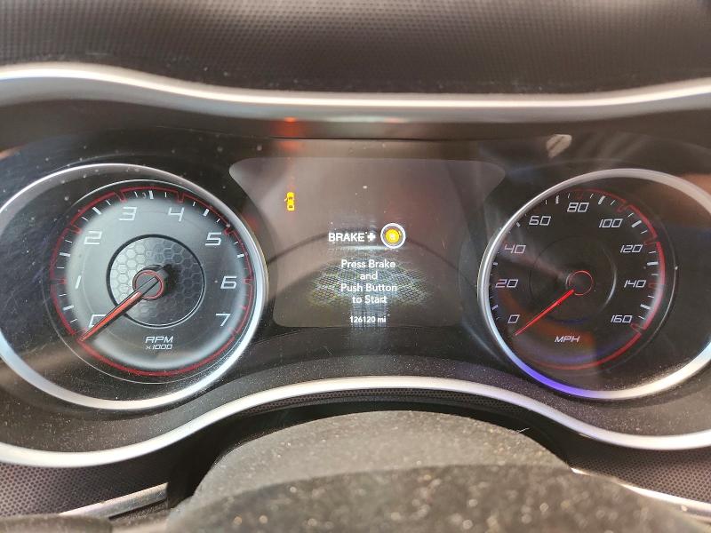 52723996 :رقم المزاد ، 2C3CDXCT0FH915357 vin ، 2015 Dodge Charger مزاد بيع