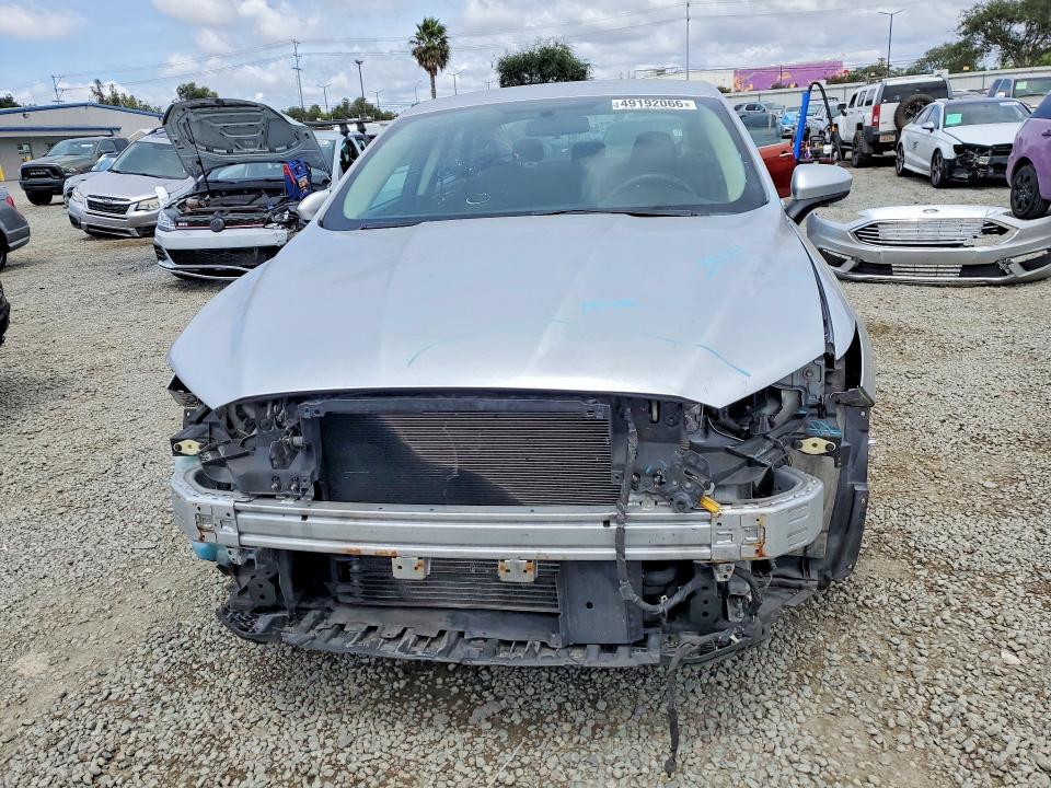 Продажа на аукционе авто 2017 Ford Fusion, vin: 3FA6P0LU9HR288056, номер лота: 49192066