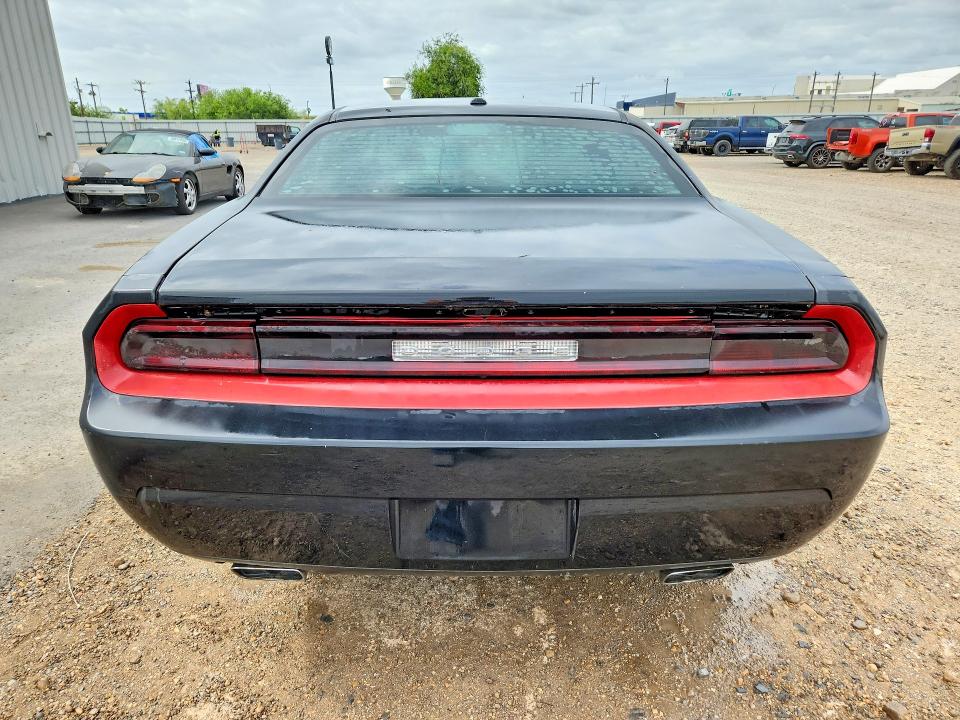 51908176 :رقم المزاد ، 2B3CJ4DGXBH603563 vin ، 2011 Dodge Challenger مزاد بيع