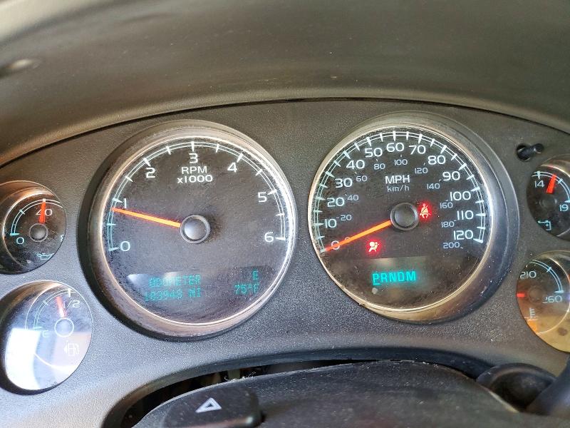 2010 Chevrolet Tahoe მანქანა იყიდება აუქციონზე, vin: 1GNUKAE06AR127883, აუქციონის ნომერი: 54118826