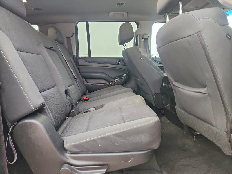 Продаж на аукціоні авто 2018 Chevrolet Suburban, vin: 1GNSCGKC7JR352352, номер лоту: 52519846