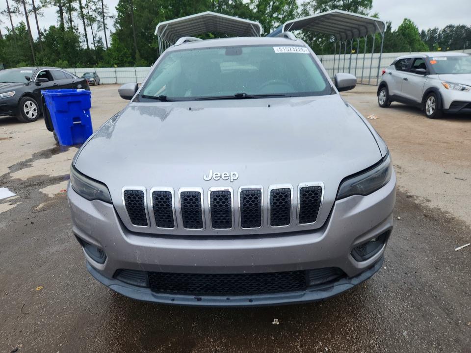 51523226 :رقم المزاد ، 1C4PJLCX3KD130050 vin ، 2019 Jeep Cherokee مزاد بيع
