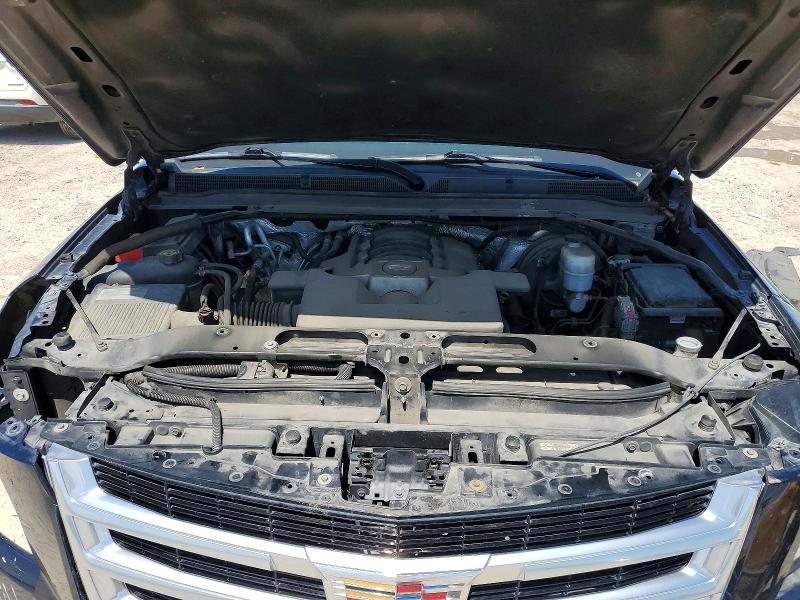52877496 :رقم المزاد ، 1GYS3BKJ1HR408333 vin ، 2017 Cadillac Escalade مزاد بيع