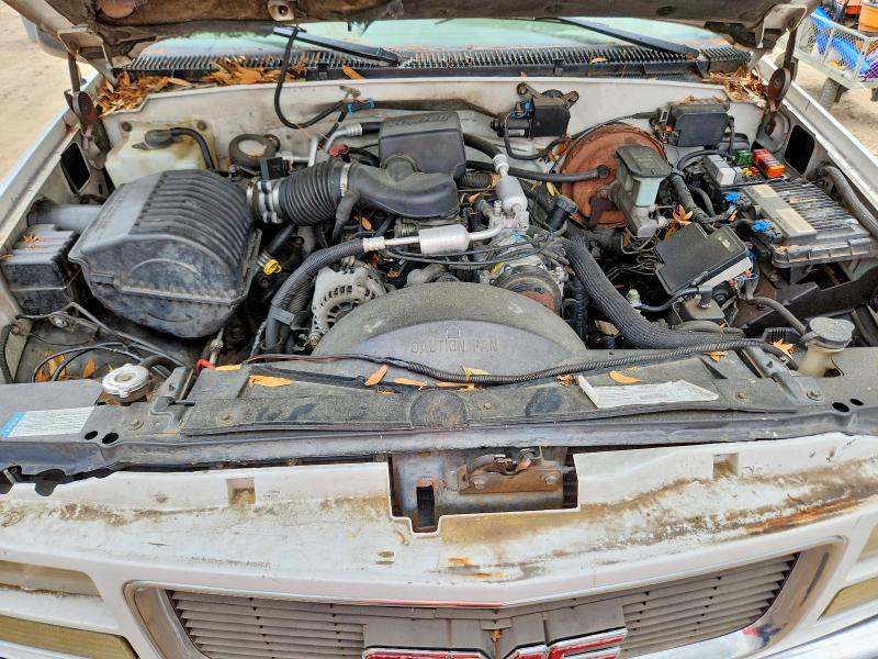 52895796 :رقم المزاد ، 1GKEC16R1XJ733496 vin ، 1999 Gmc Suburban مزاد بيع