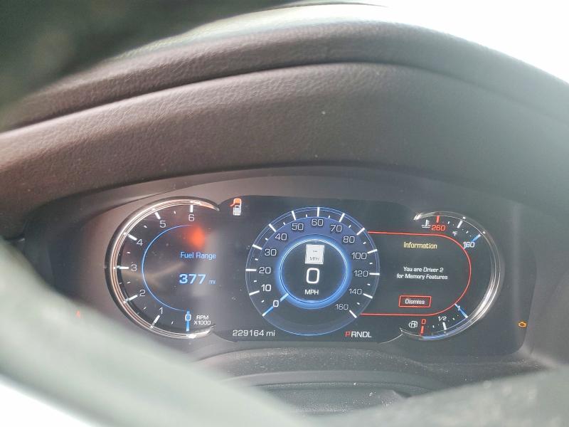 2018 Cadillac Escalade მანქანა იყიდება აუქციონზე, vin: 1GYS4BKJ3JR393787, აუქციონის ნომერი: 54690386