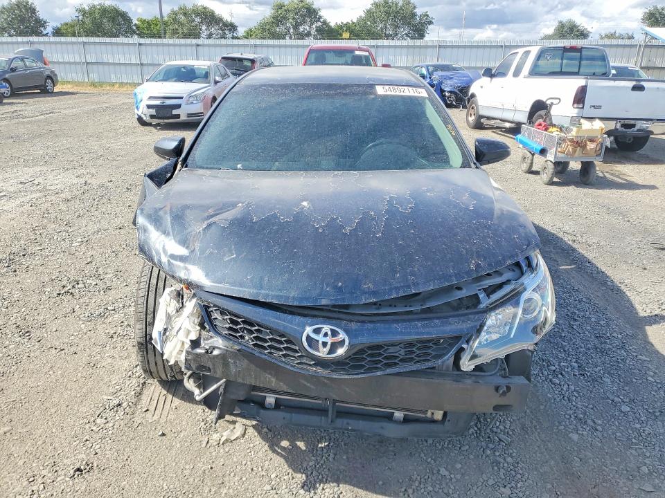 54892116 :رقم المزاد ، 4T1BF1FKXEU304437 vin ، 2014 Toyota Camry مزاد بيع